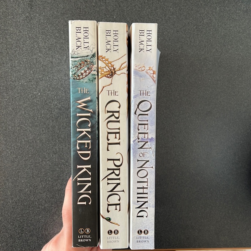 Cruel prince trilogy